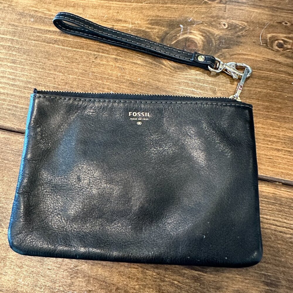 Fossil Black Leather Wristlet